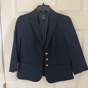 Ann Taylor navy blue 3/4 length sleeve blazer in a size 6 petite